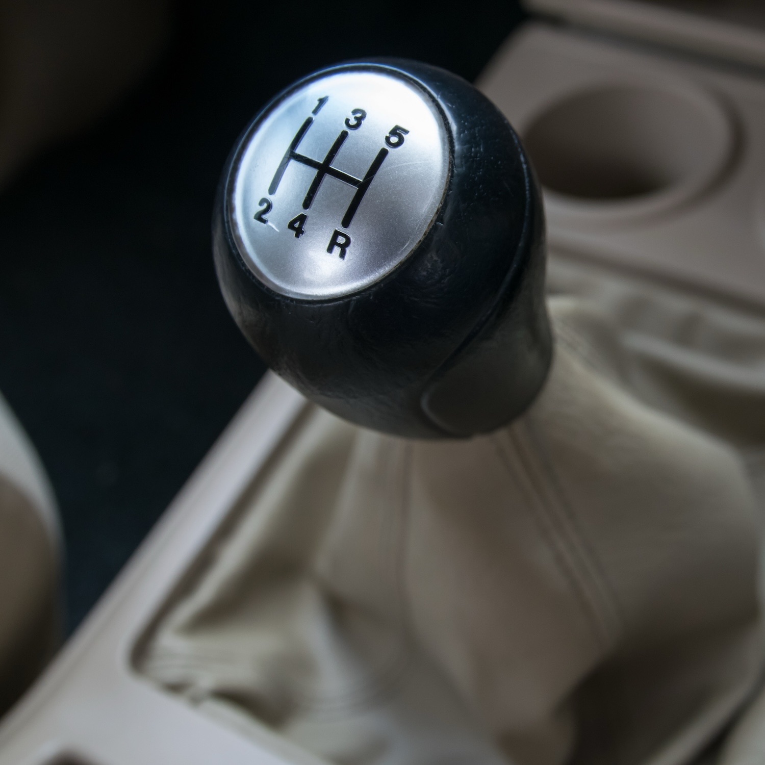 Entretien et vidange boite de vitesse, AUTO COMPTOIR PROVINOIS, Provins, Nangis, Bray-sur-Seine, Nogent-sur-Seine, Coulommiers